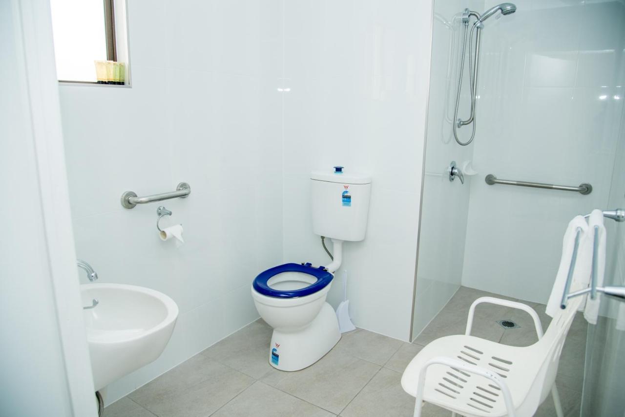 Sarina Motor Inn Εξωτερικό φωτογραφία